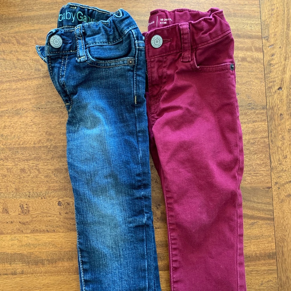 ❤️SOLD❤️ 2 pairs boy baby gap 18-24M jeans
